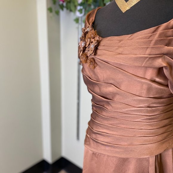 Jade by Jasmine - Size 12, Caramel - Stunning Evening Gown - Picture 4 of 6